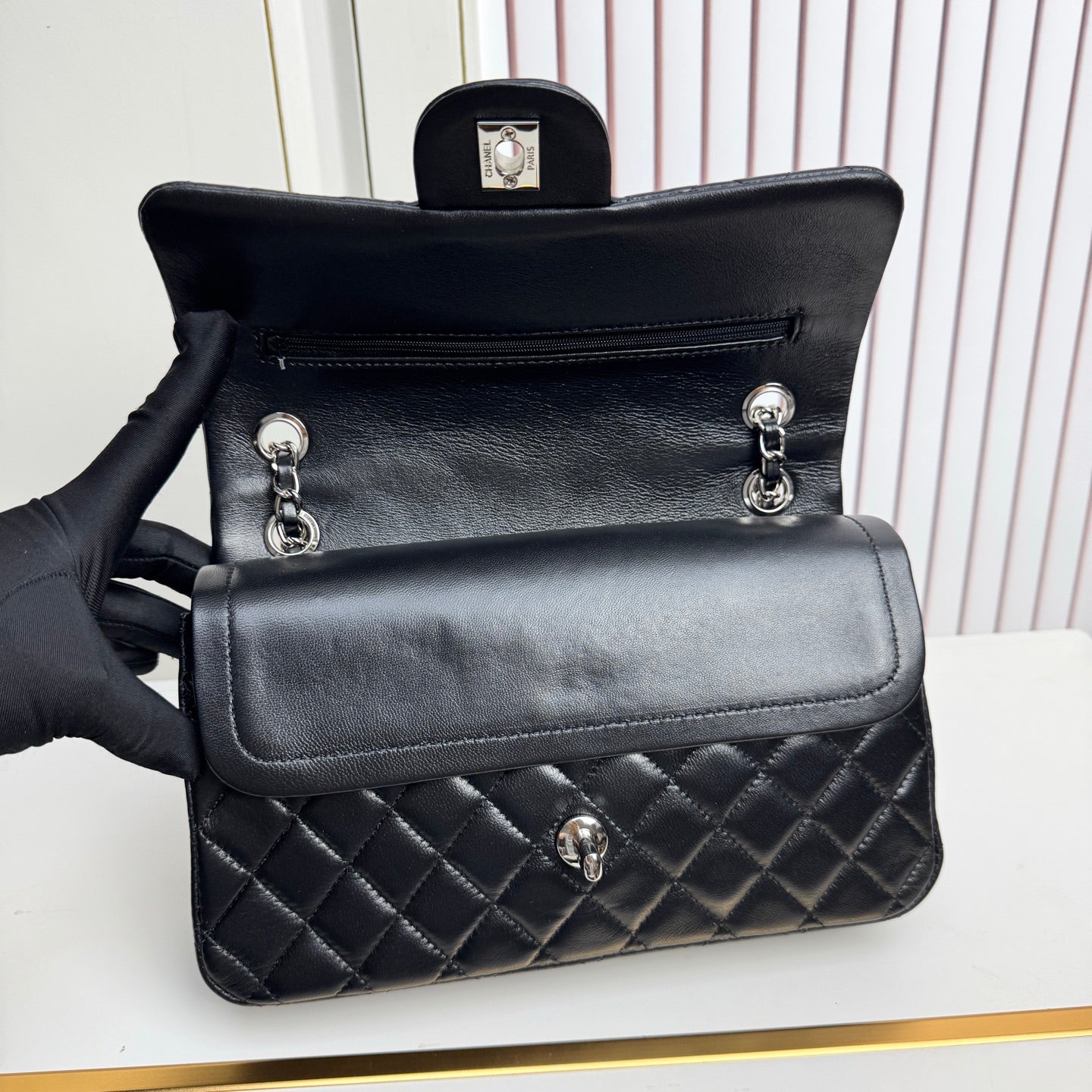 B1R76C11 Popular leather bag