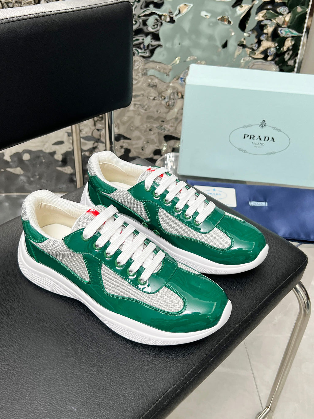 Z2P76P03 Popular high-quality leather Shoes
