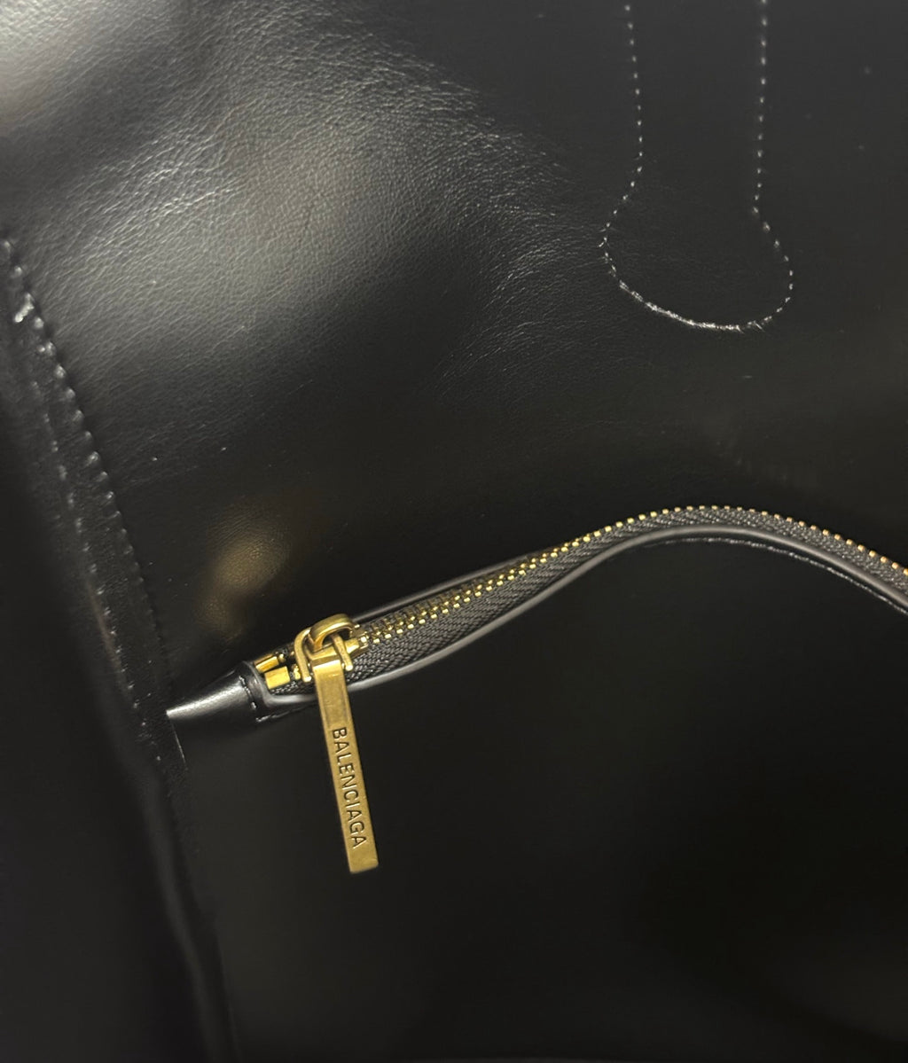 B1P36J121 Popular leather bag
