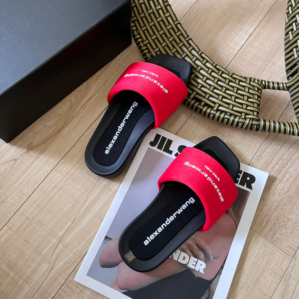 Z1ZZA5 Popular Slippers
