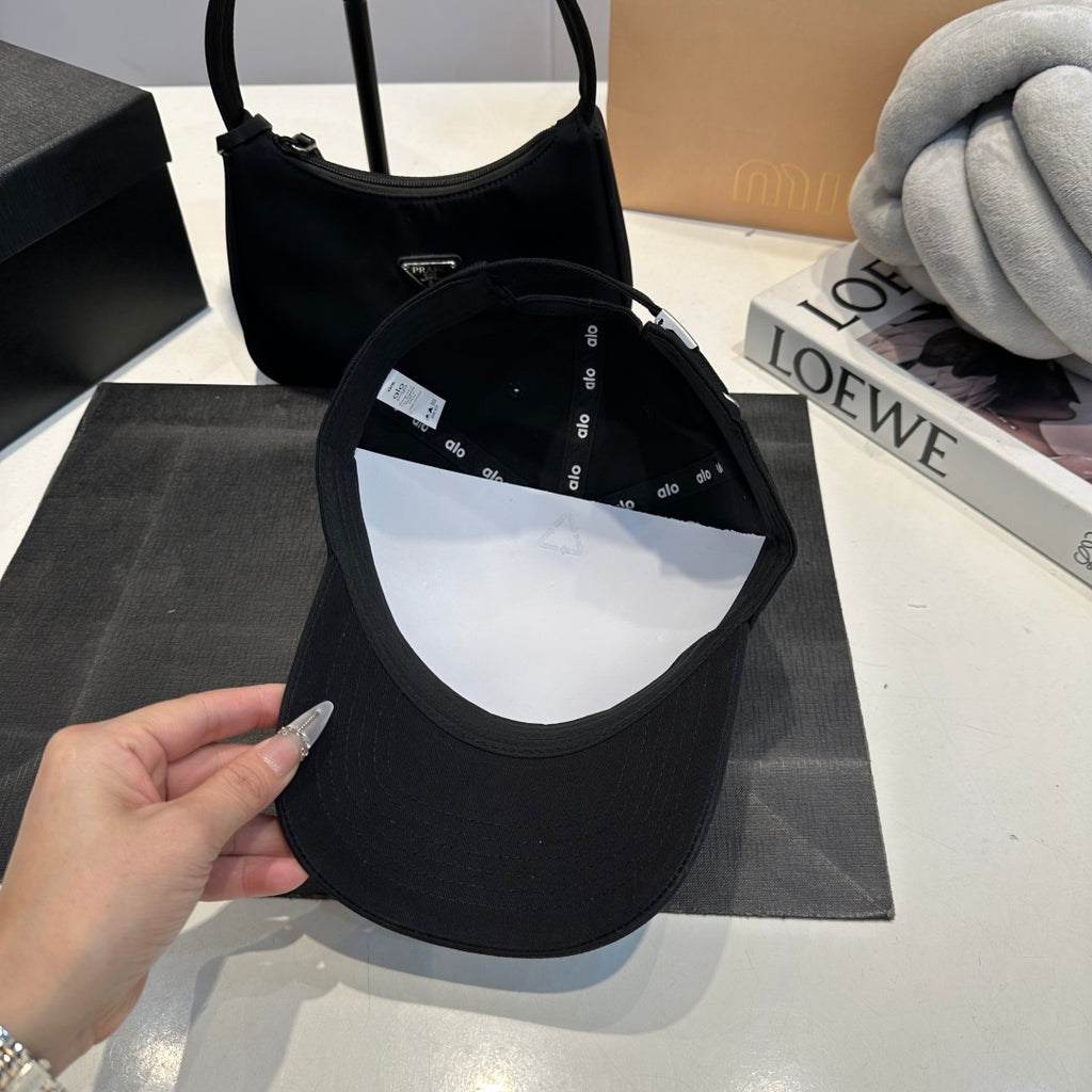 M1Q45A23 Popular  hats