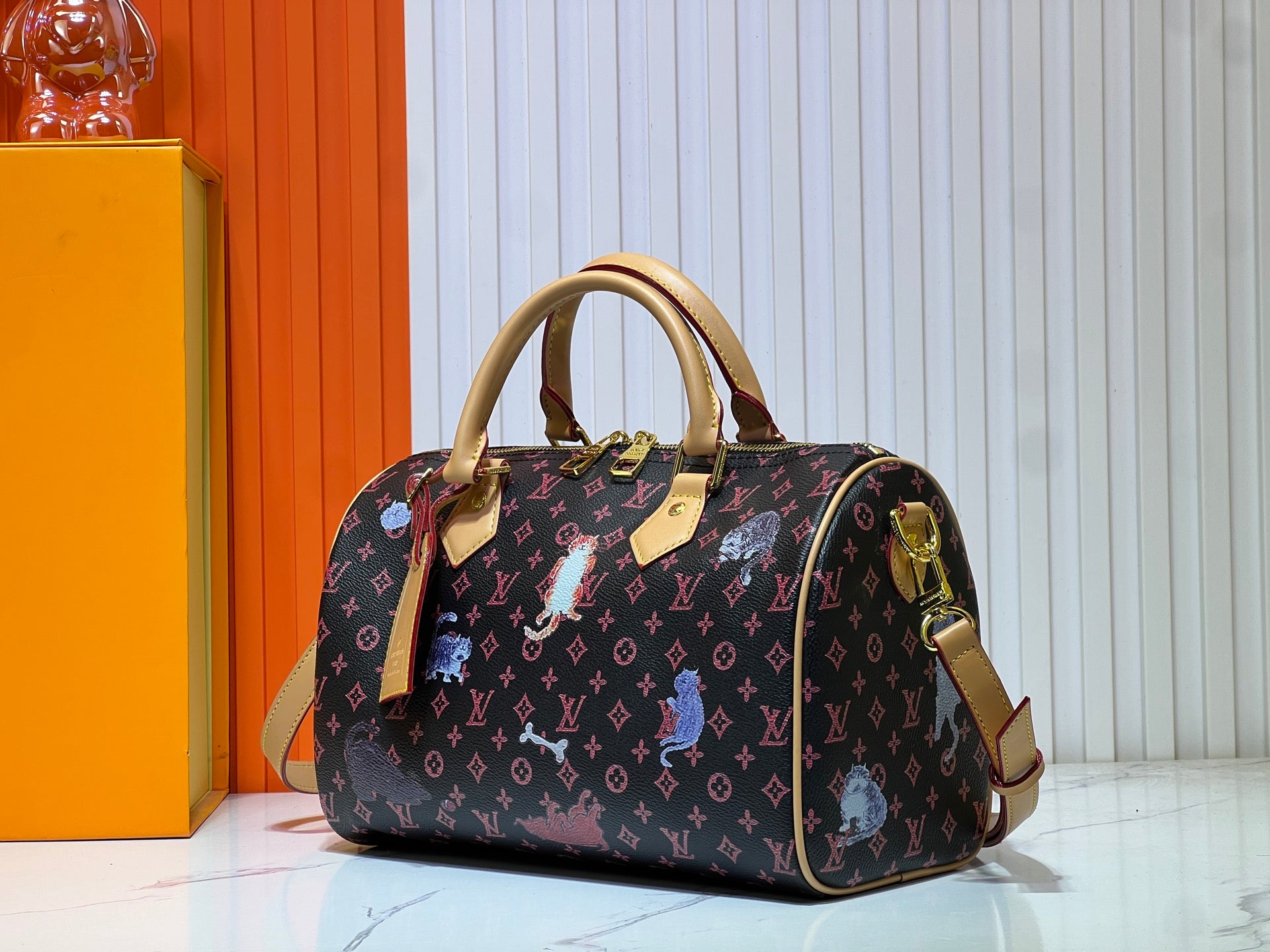 B1X45E6 Popular leather bag