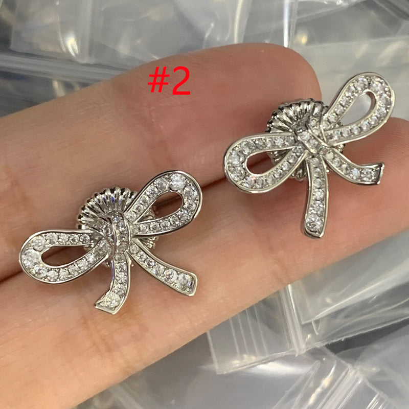 X1Z84A29E Popular Earrings