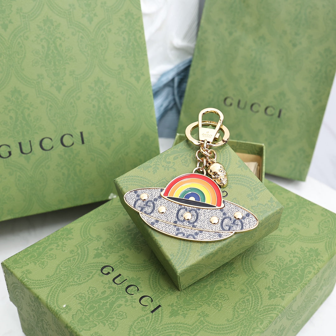 A1Z105B17 Popular bag 's charms accessories