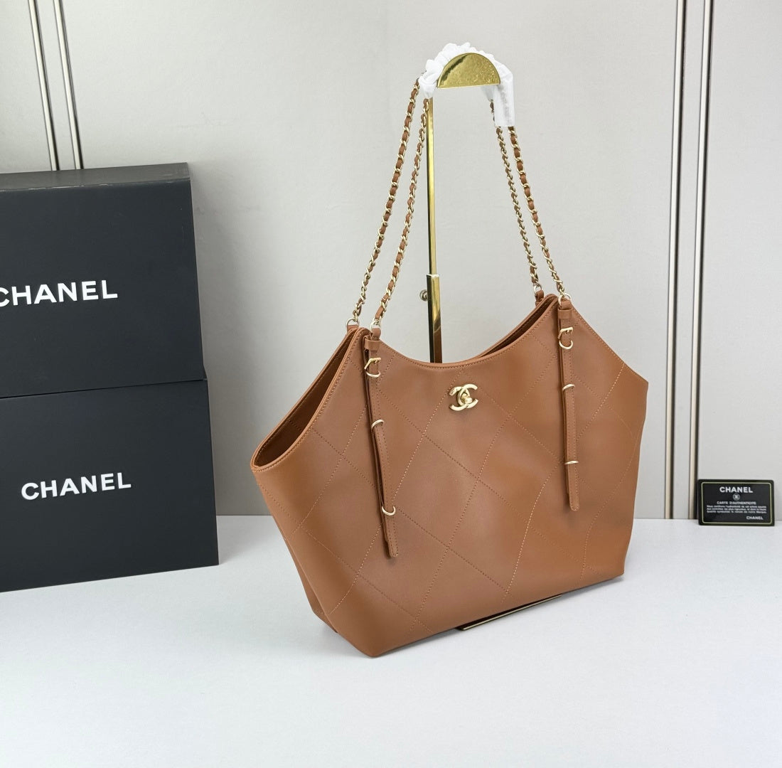 B1P46C11 Popular leather bag