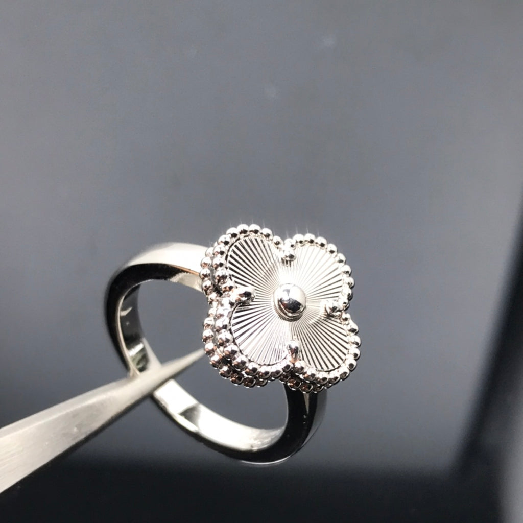 X5X63VA202X Popular rings,earrings, bracelets,necklaces