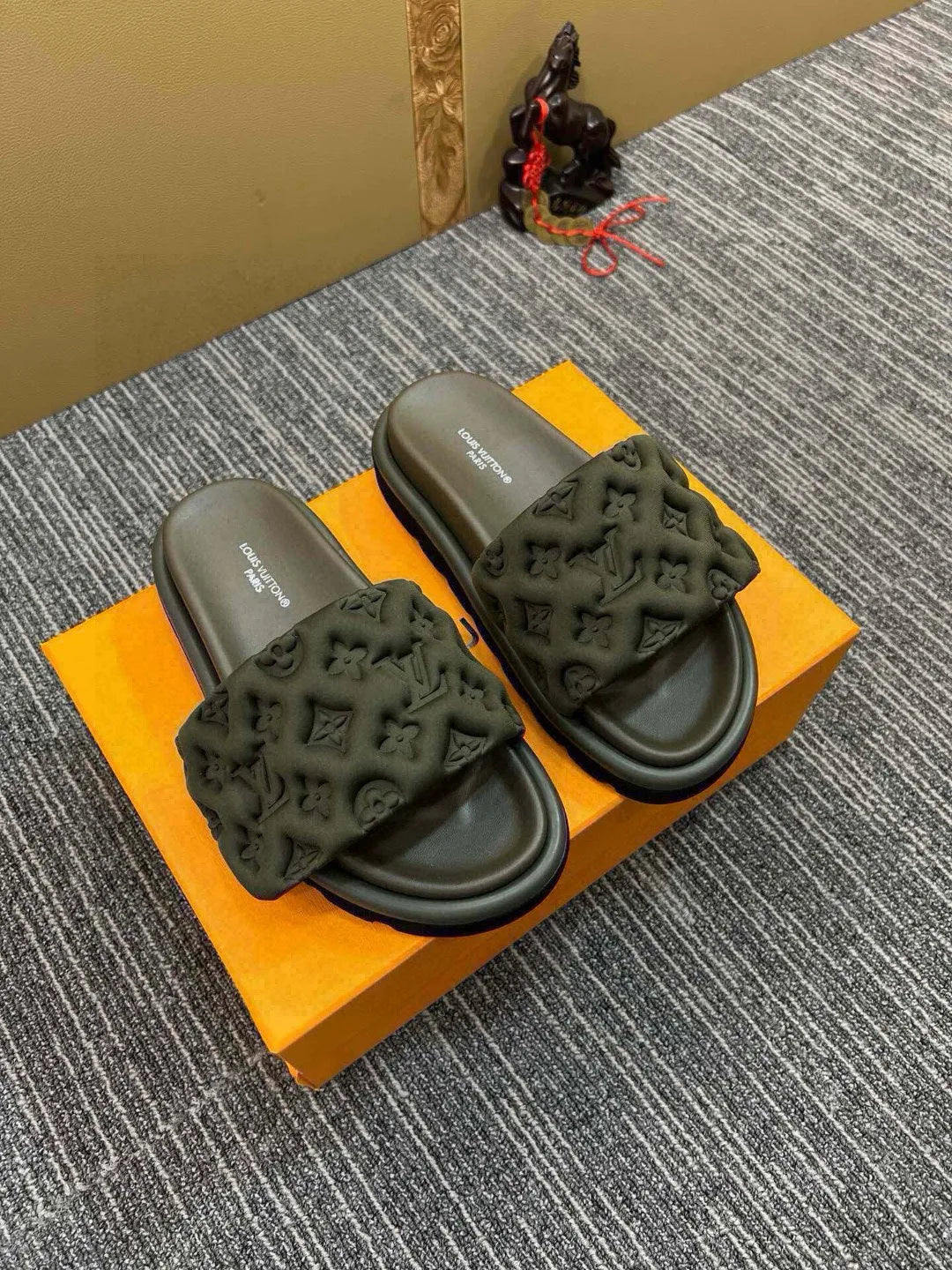 Z5QE13 Popular Slippers