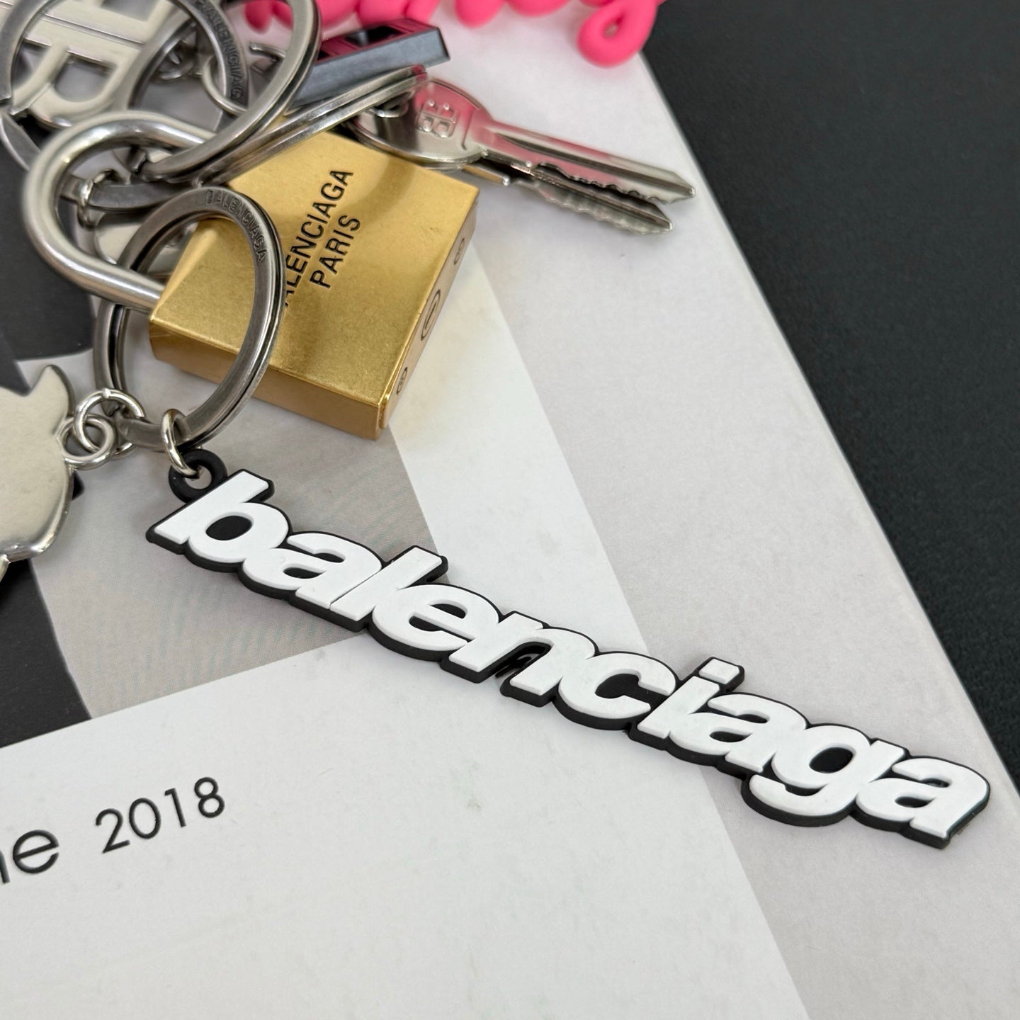 A1R46J38 Popular bag 's charms accessories