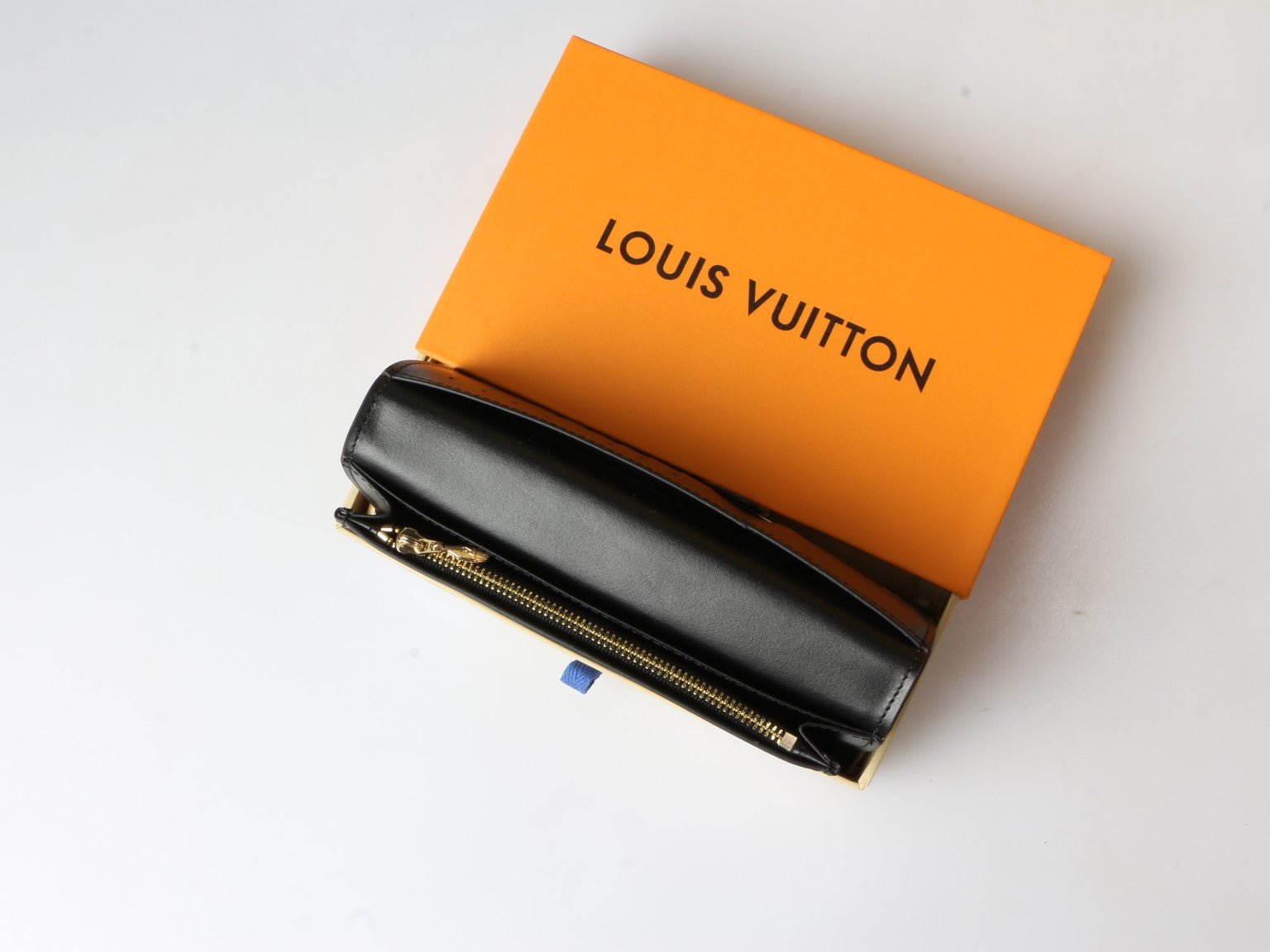 B1P46E36 Popular leather bag