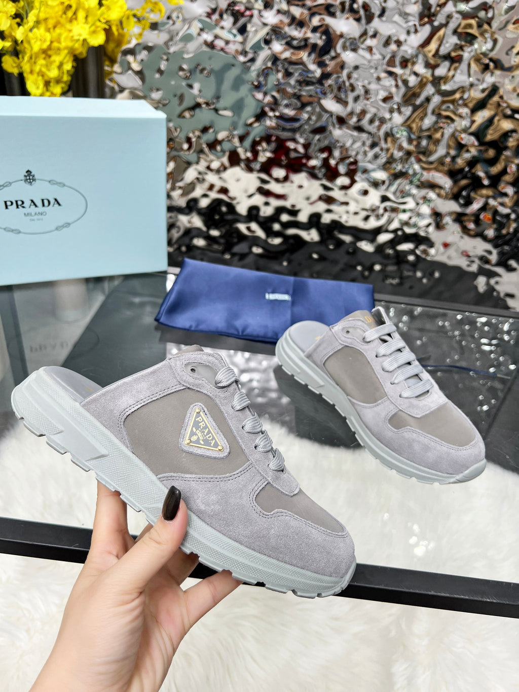 Z2Q95P96 Popular high-quality shoes
