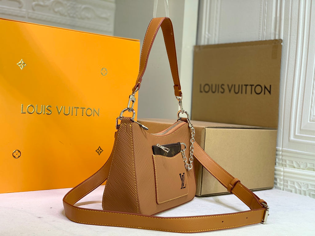 B1X43E52 Popular  leather bag 