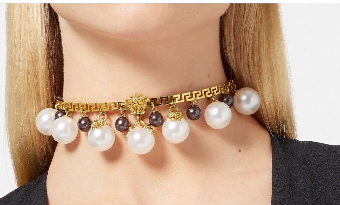 X1Q85V383X  Popular Necklaces