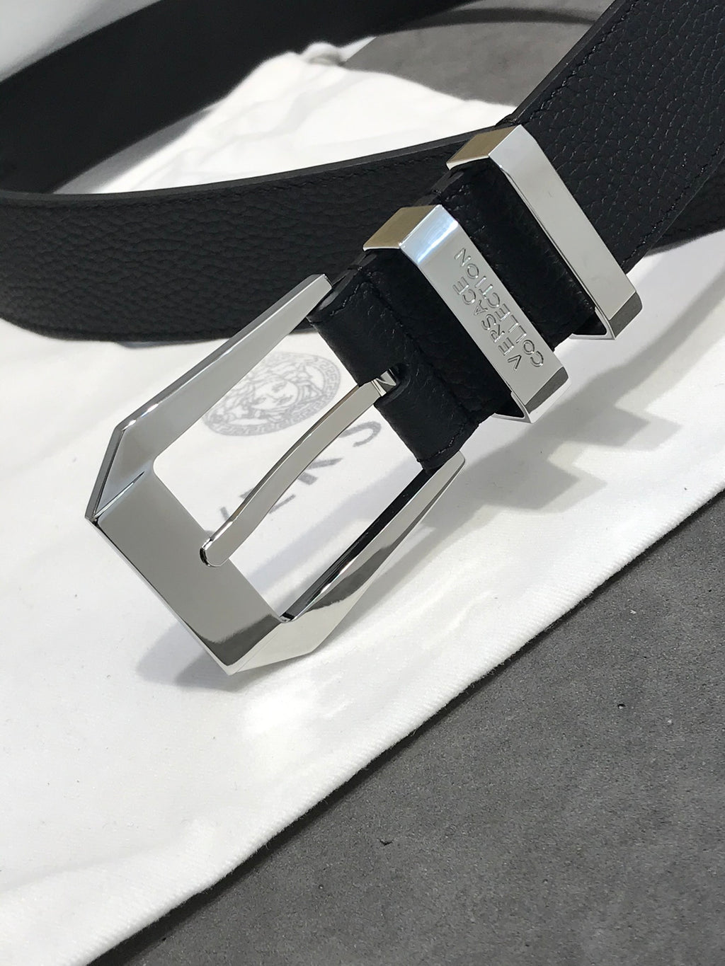 P1Q64V84 Popular  High quality belt With full package