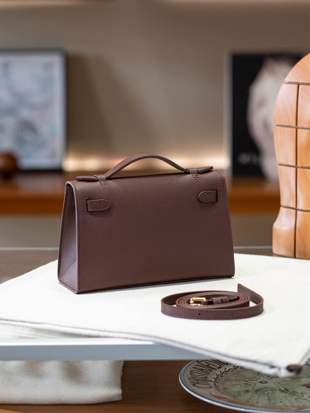 B1R66A6 Popular leather bag