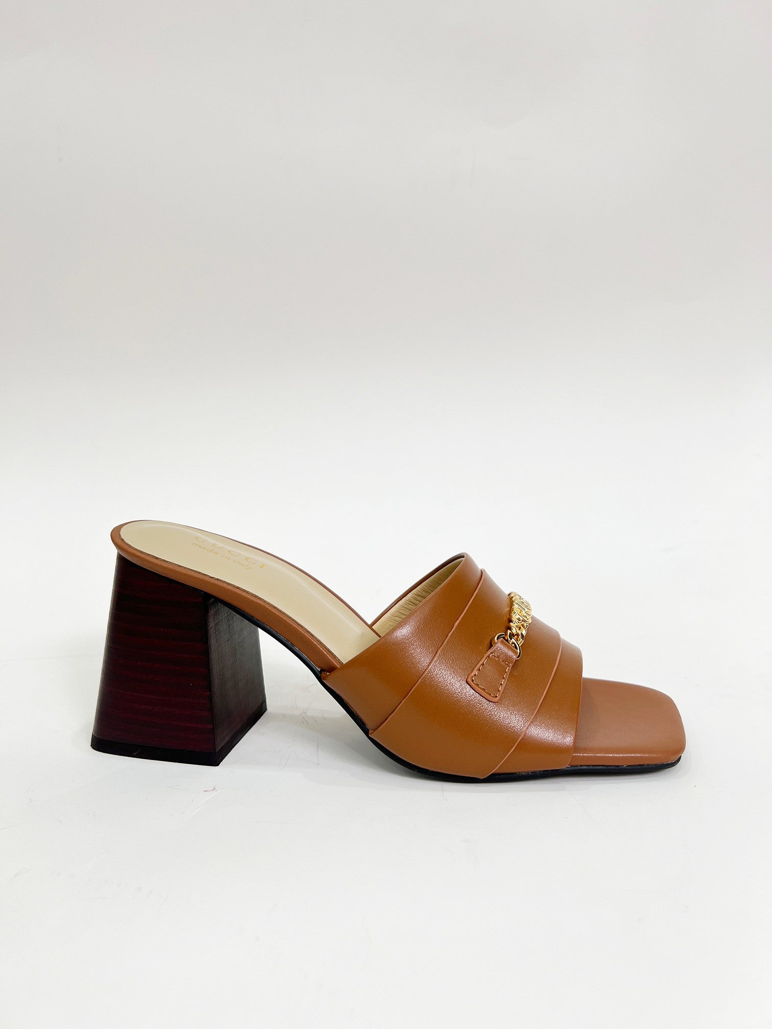 Z2N75B11  Popular leather High heels