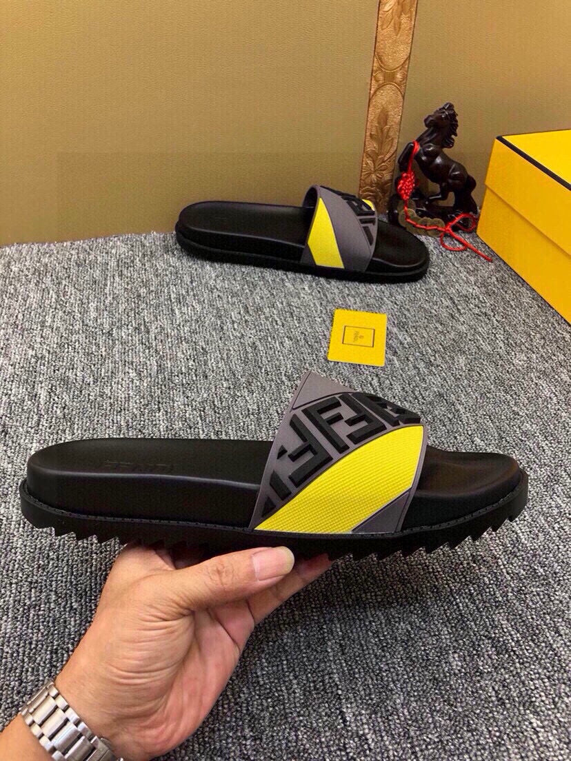 Z5Z35F284 Popular Slippers