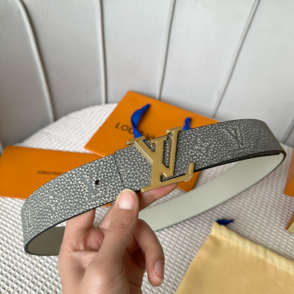 P1Q64E72 Popular   High quality belt With full package