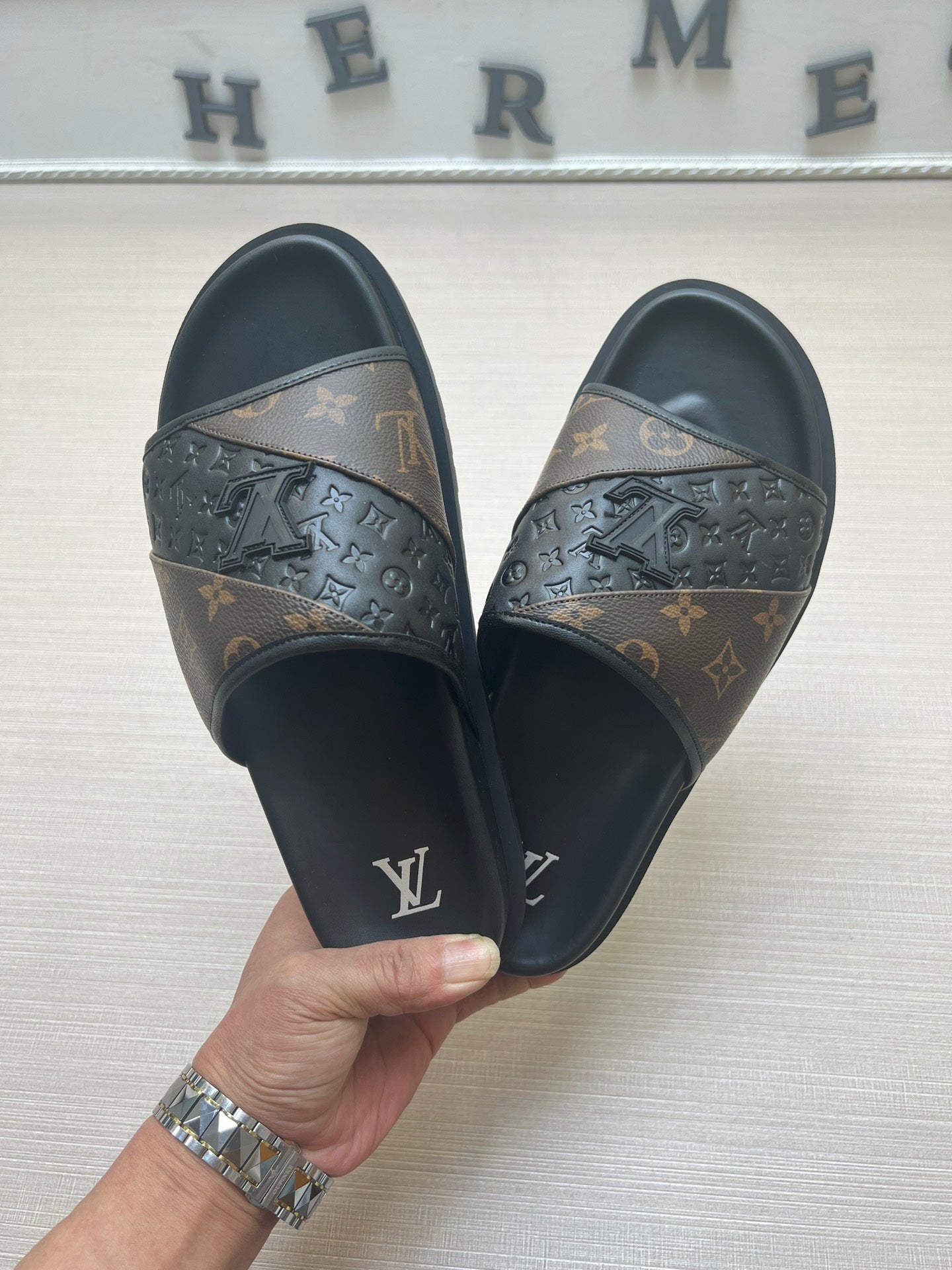 Z5ZE2 Popular slippers