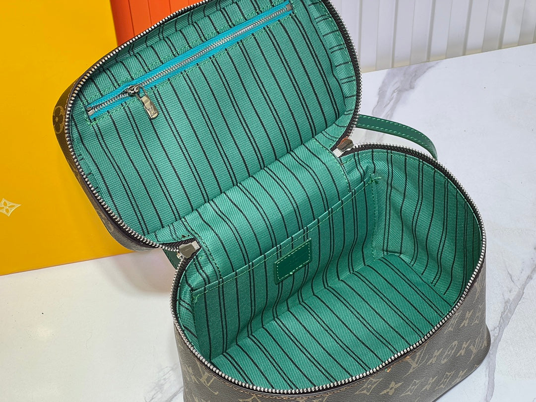 B1X45E10 Popular  leather bag