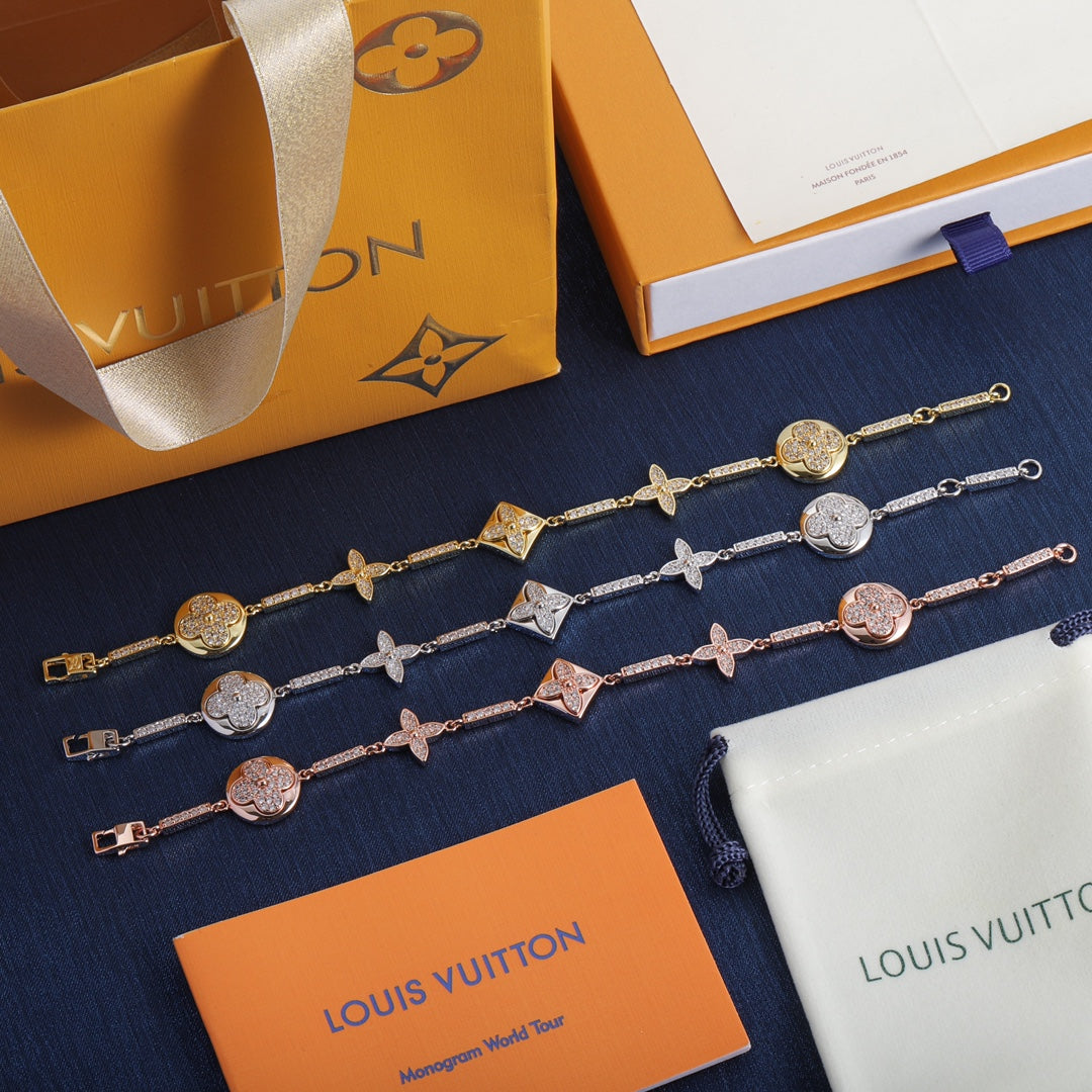 X1X34E602X  Popular Bracelets