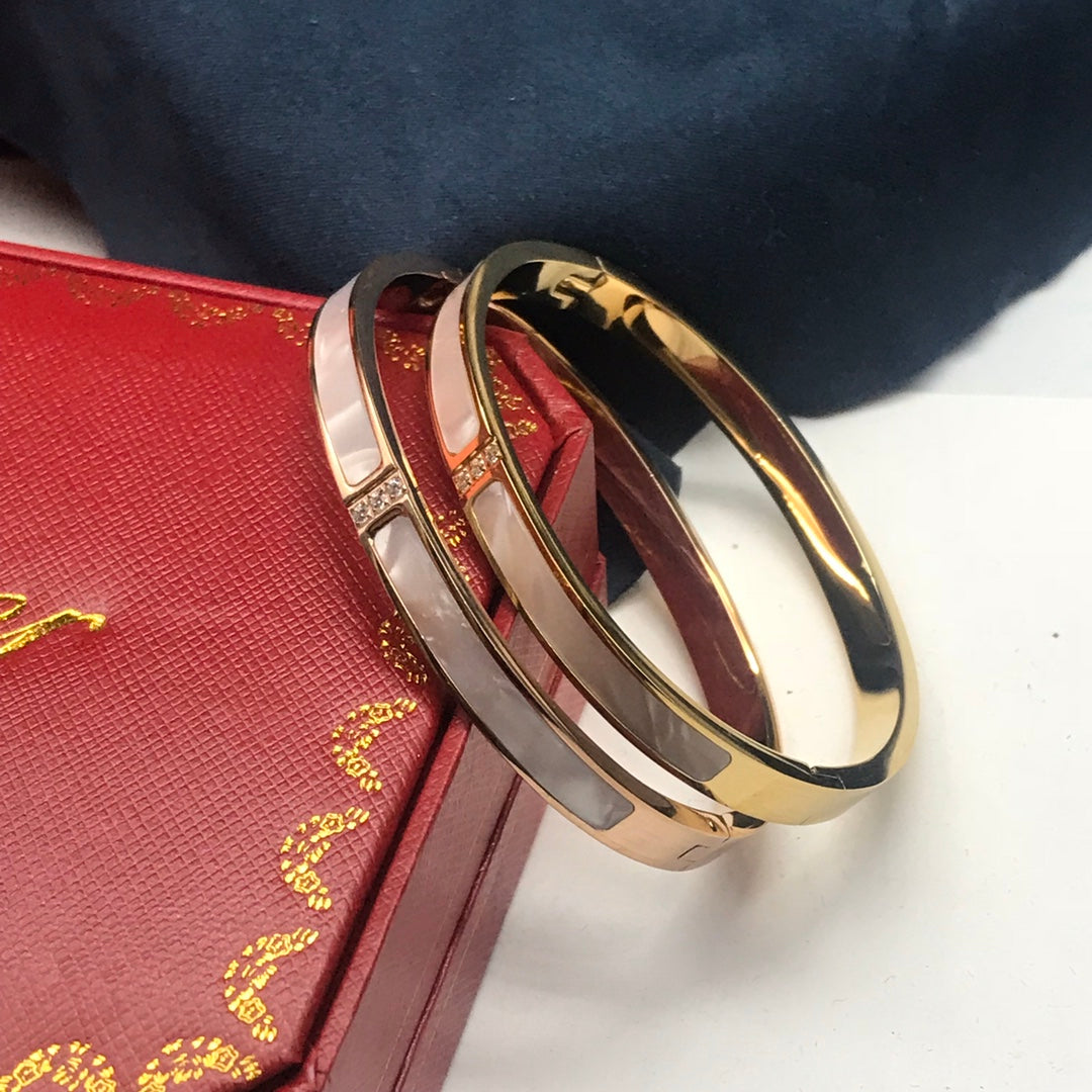 X1Q85K63K  Popular Bracelets