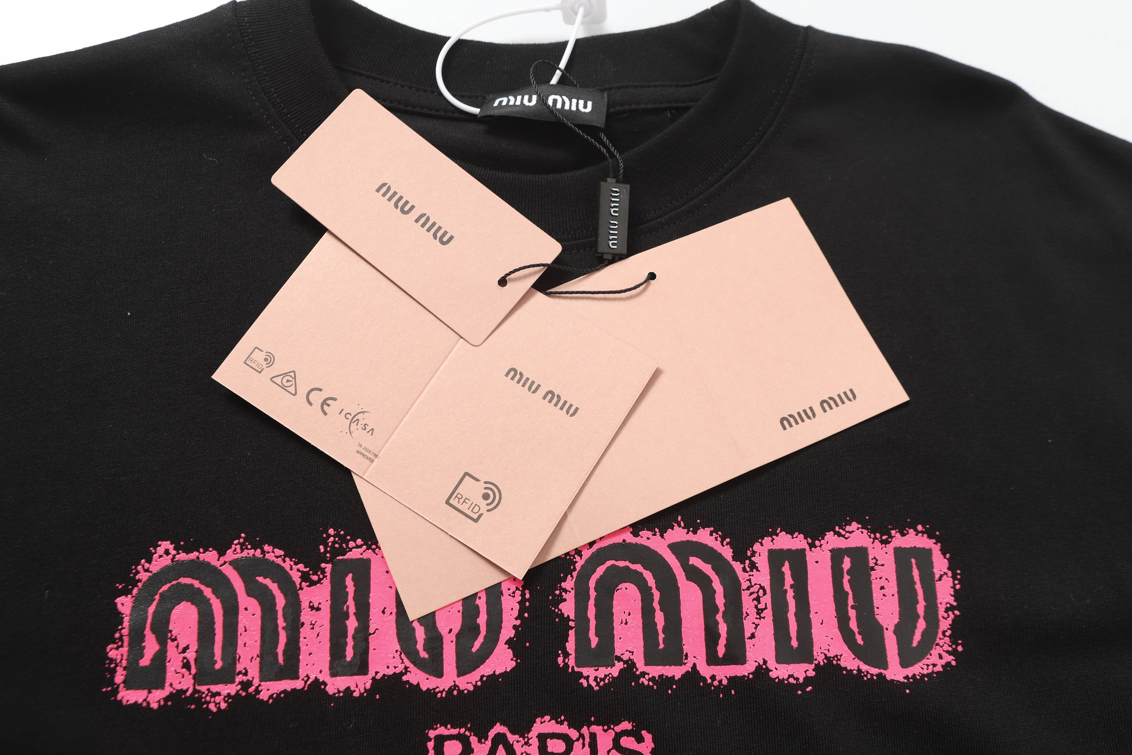 U1R45A186 Popular T-shirt