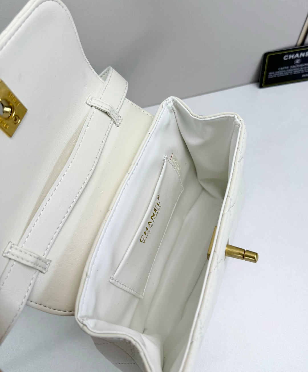 B1R15C63  Popular  leather bag