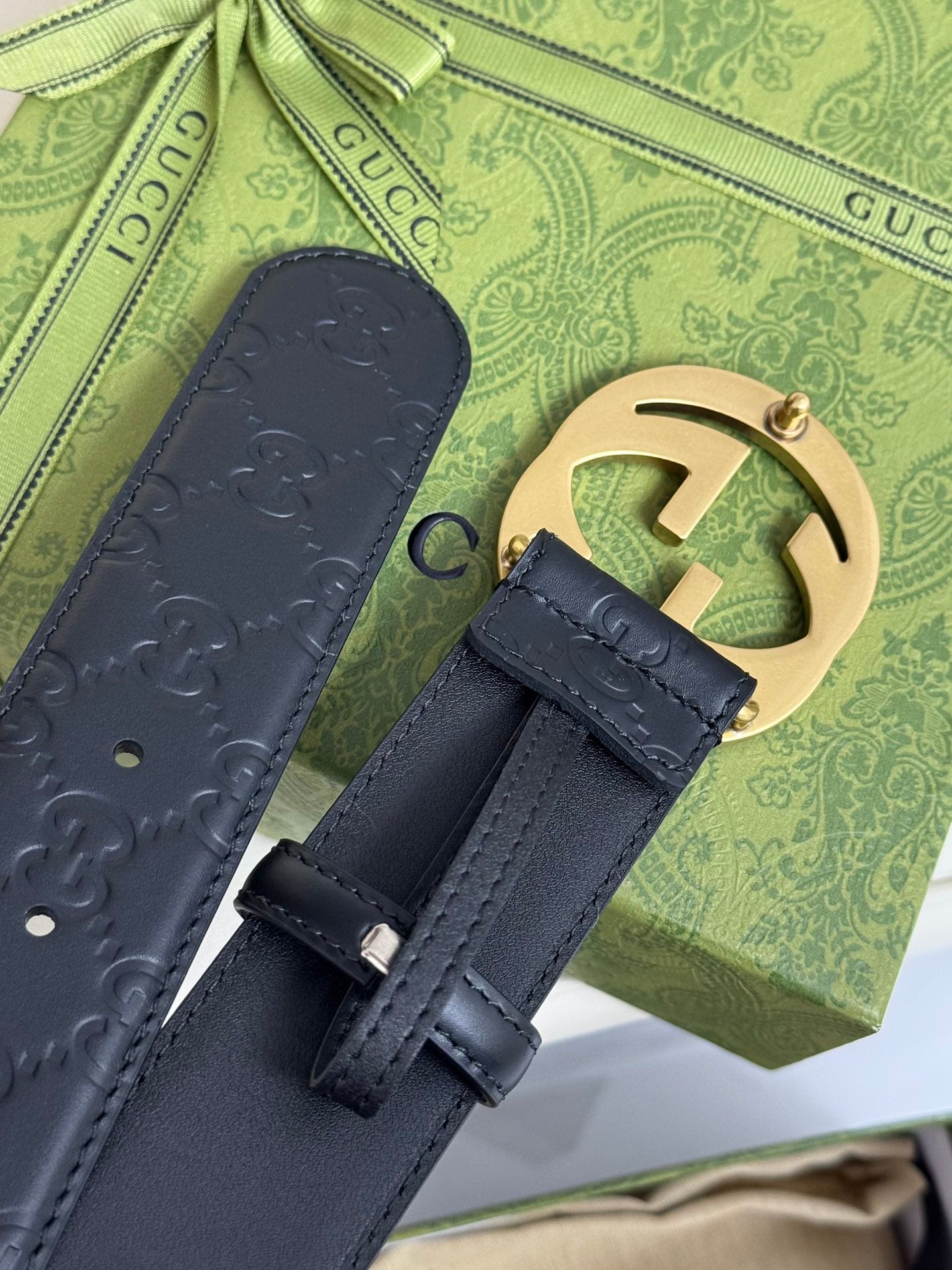 P1R55B241 Popular  High quality belt With full package