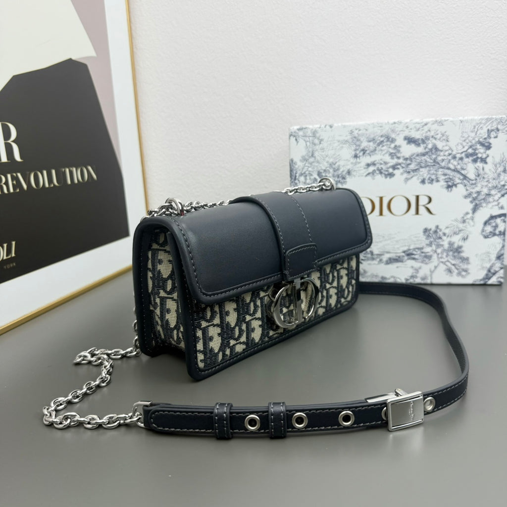 B1W25D81 Popular  leather bag