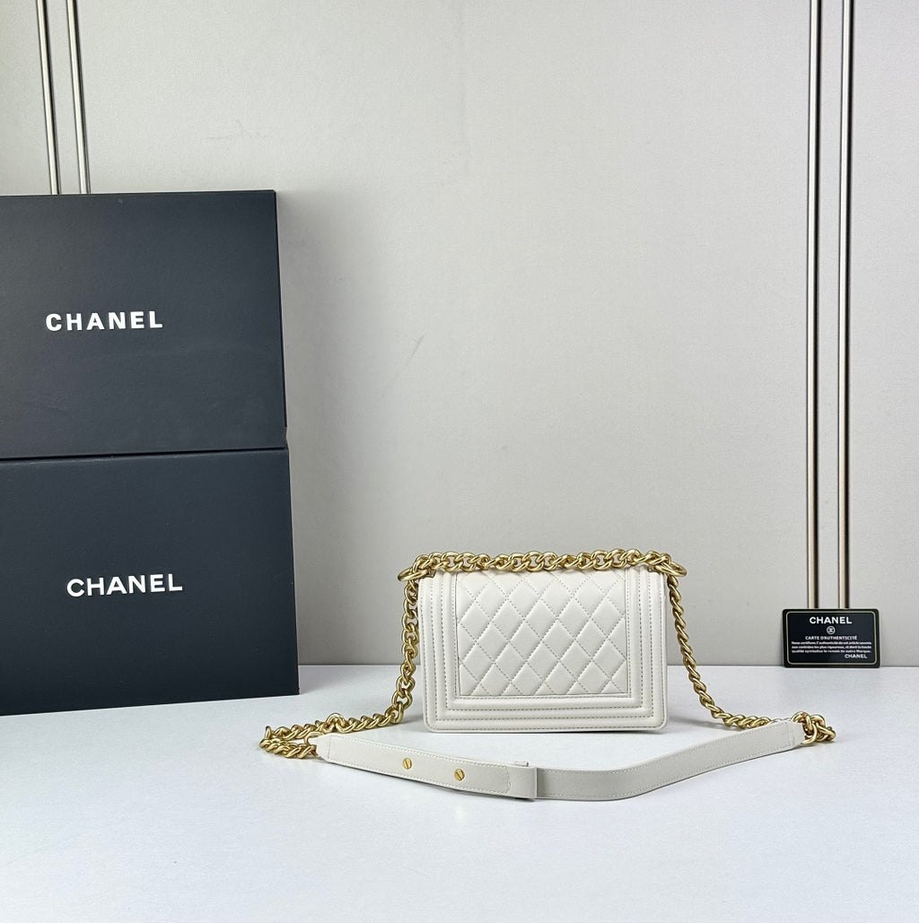 B1P36C16 Popular leather bag