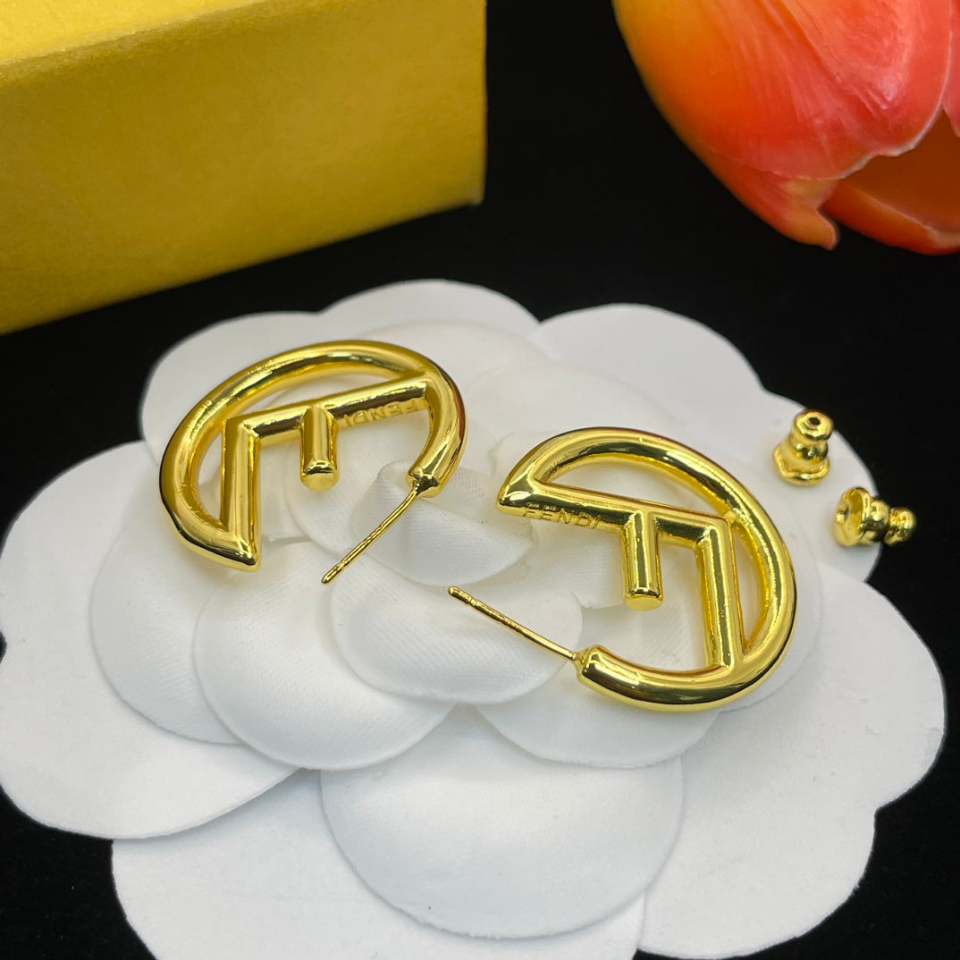 X1Z94F647E Popular  Earrings
