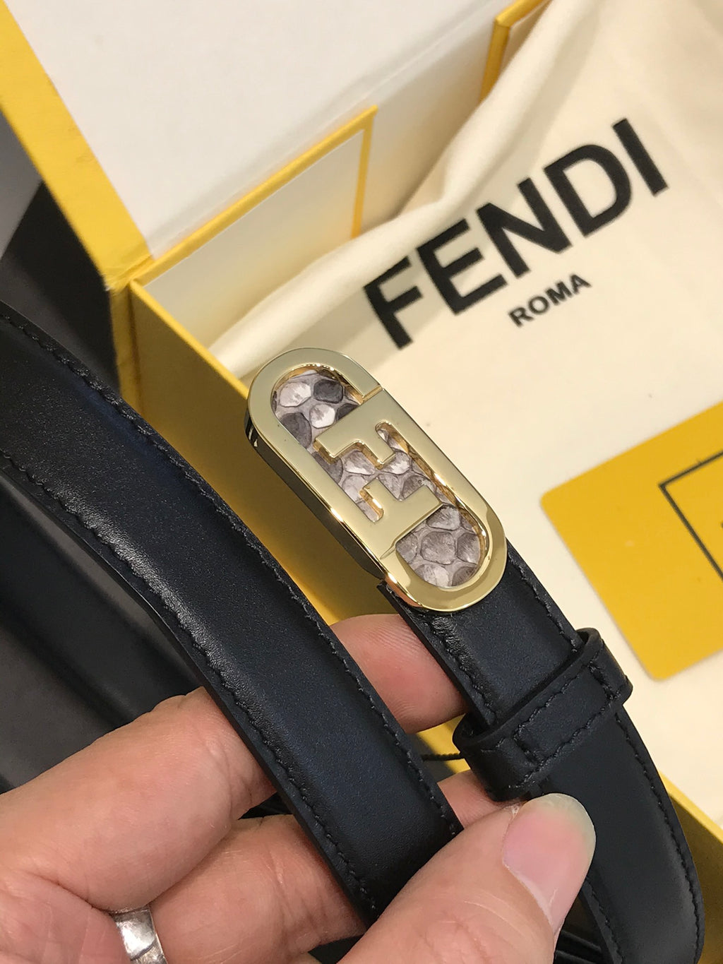 P1Q64F76 Popular  High quality belt With full package