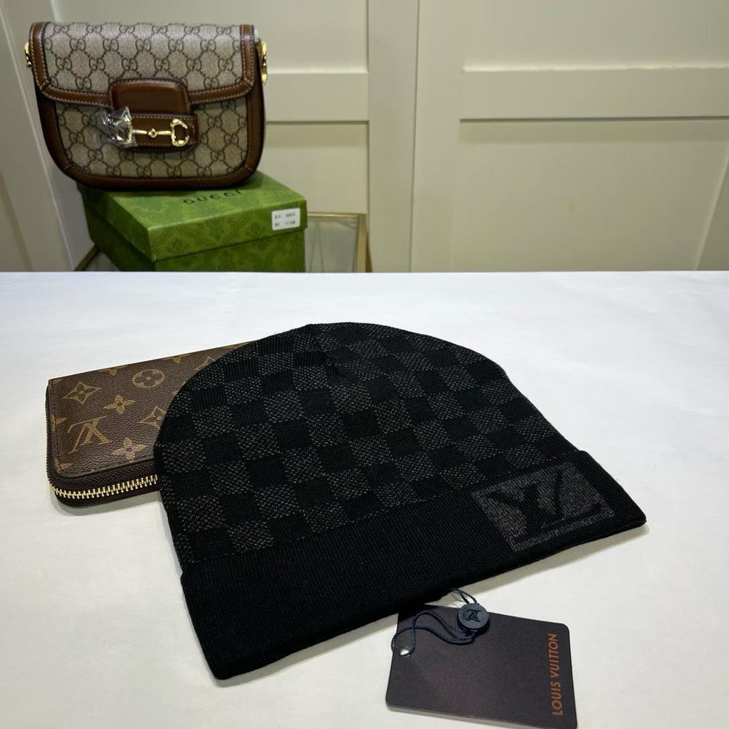 M1R86E51 Popular hats