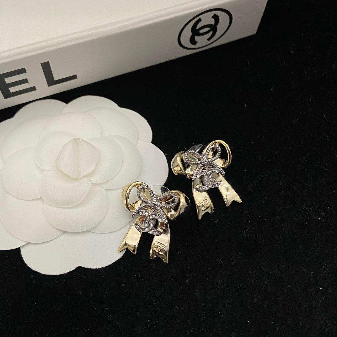 X1Z95C16E Popular Earrings