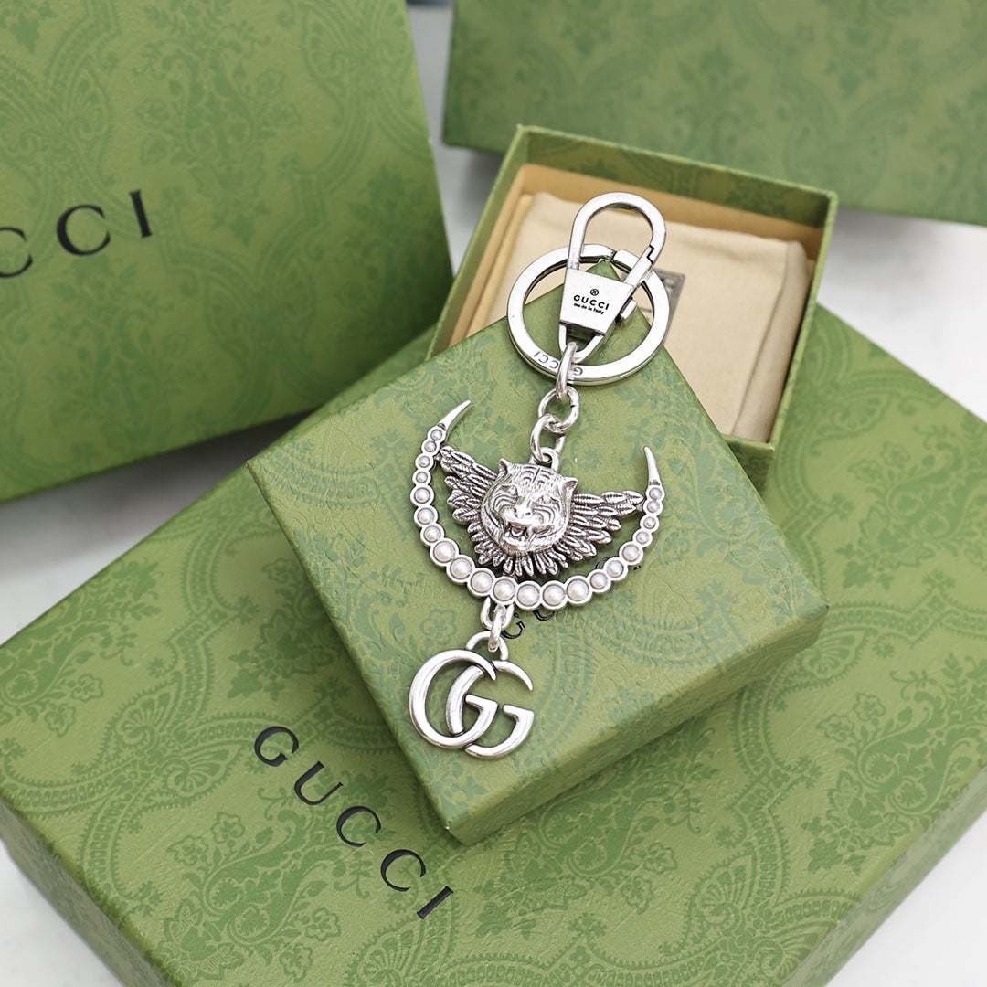 A1Z105B103 Popular bag 's charms accessories