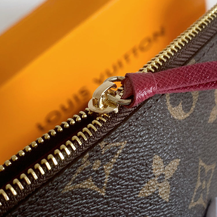 B1X41E490 Popular leather bag 