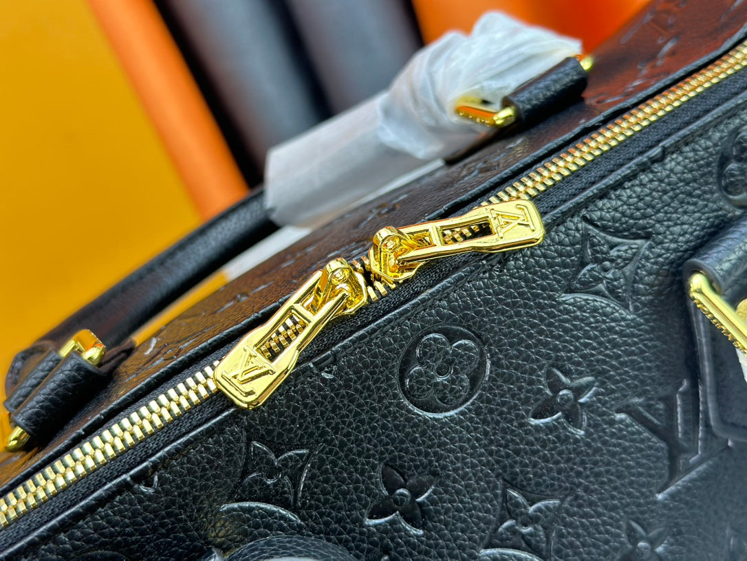 B1N55E23 Popular    Purse bags