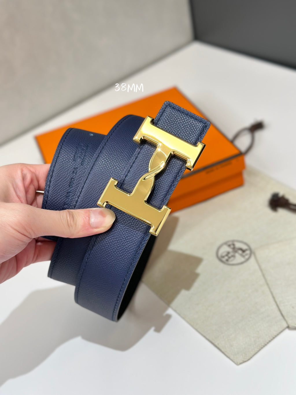 P1W15H194 Popular High quality belt With full package