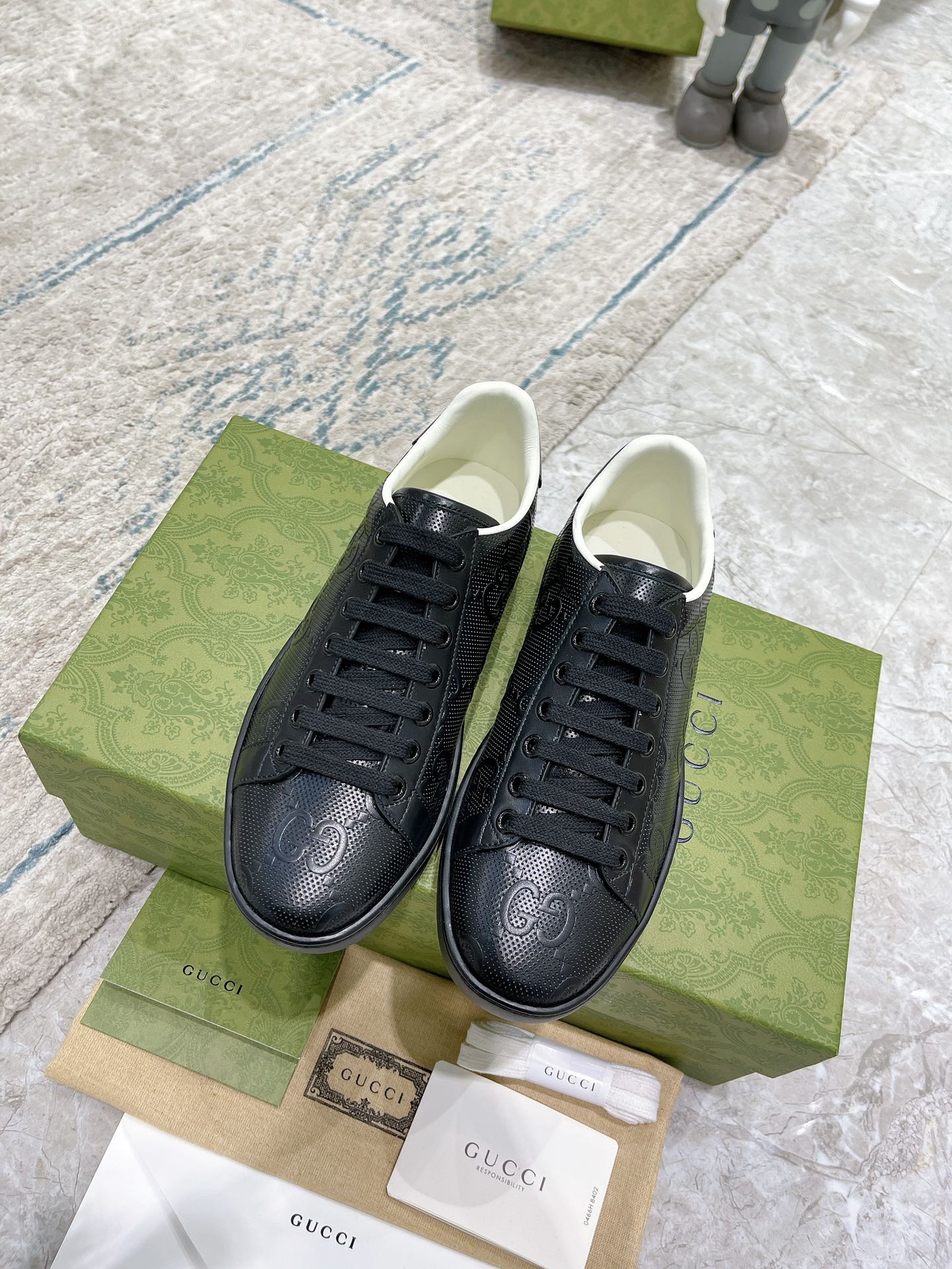 Z2Q105B198 Popular high-quality Shoes