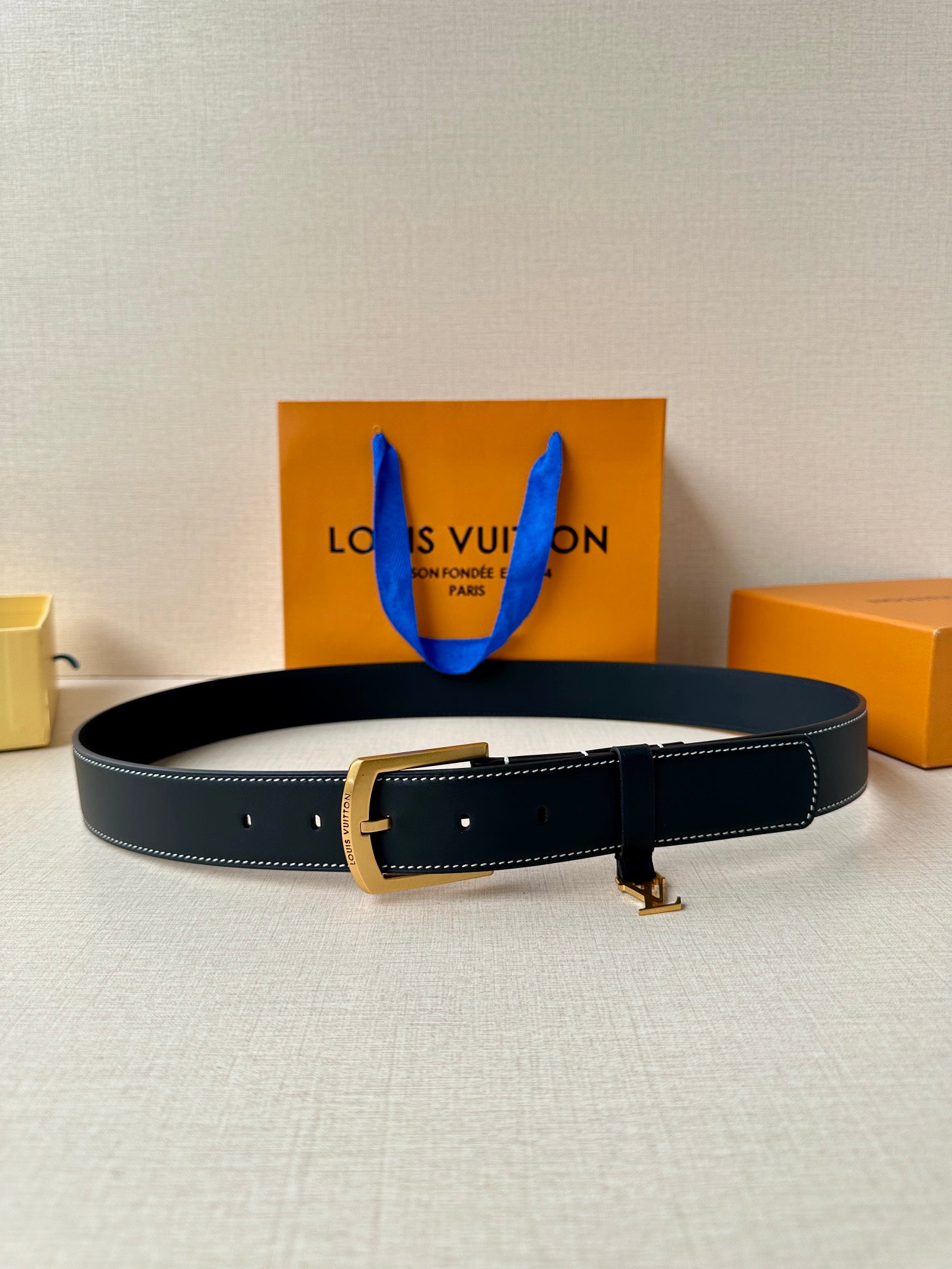 P1W15E161 Popular  High quality belt With full package