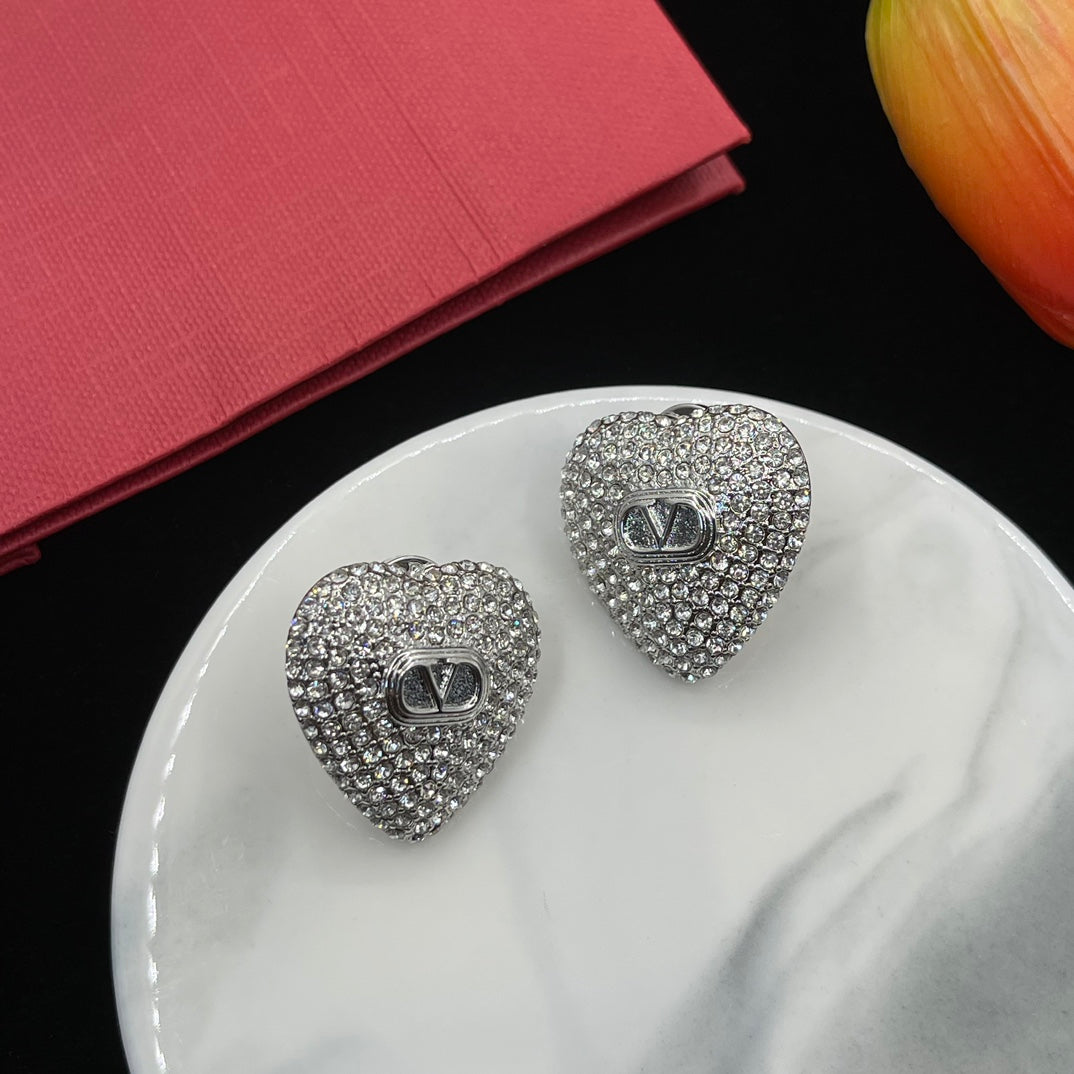 X1Z94VL765E Popular  Earrings