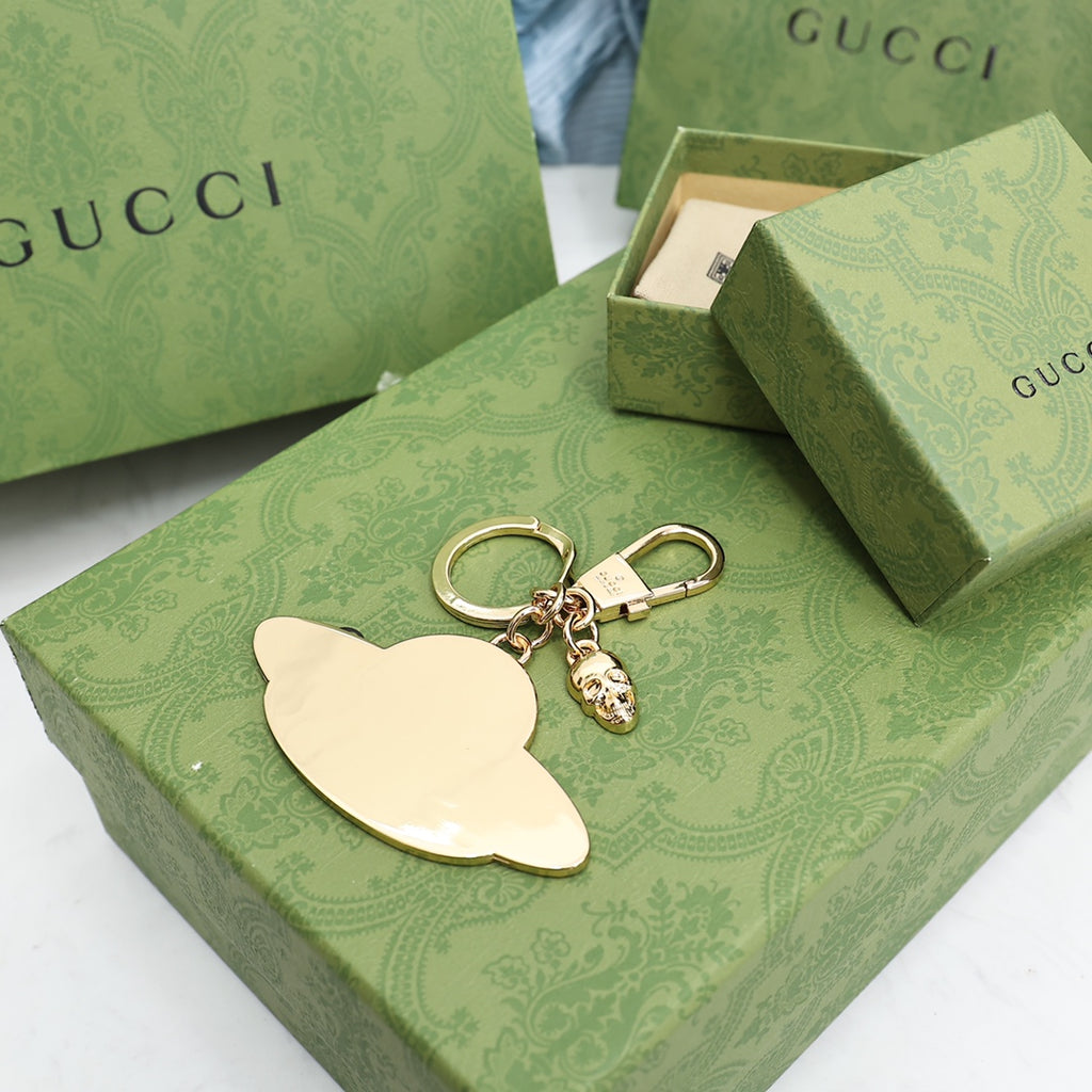 A1Z105B17 Popular bag 's charms accessories