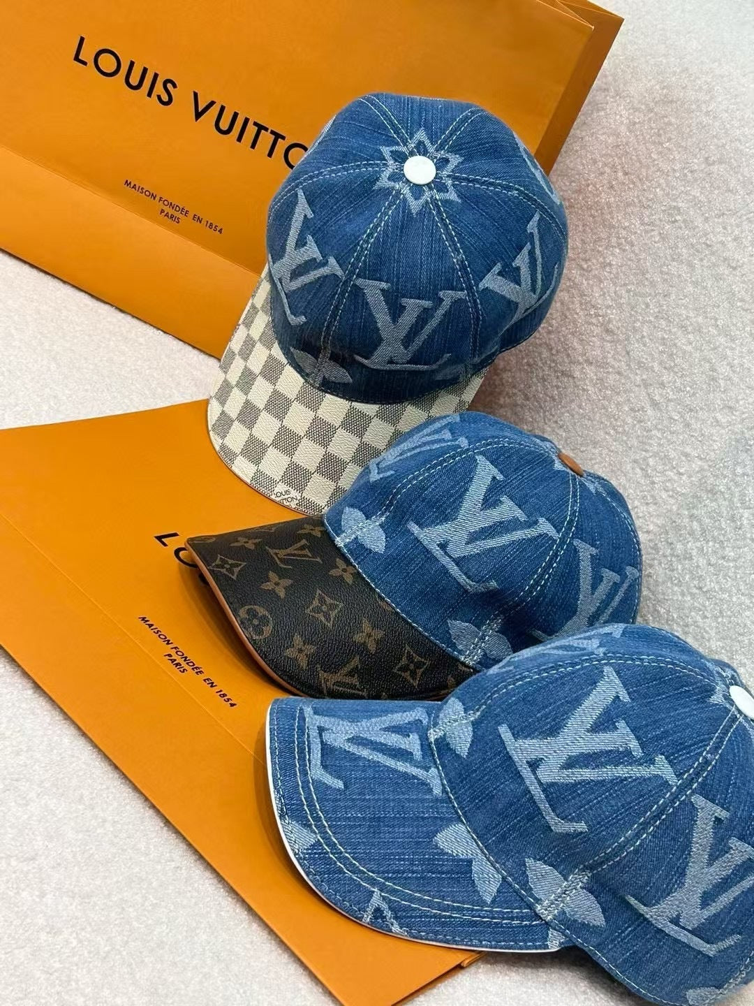M1Q45E25 Popular  hats