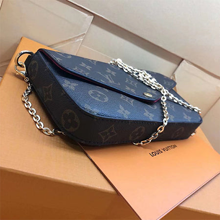 B1P70E37 Popular  leather bag 
