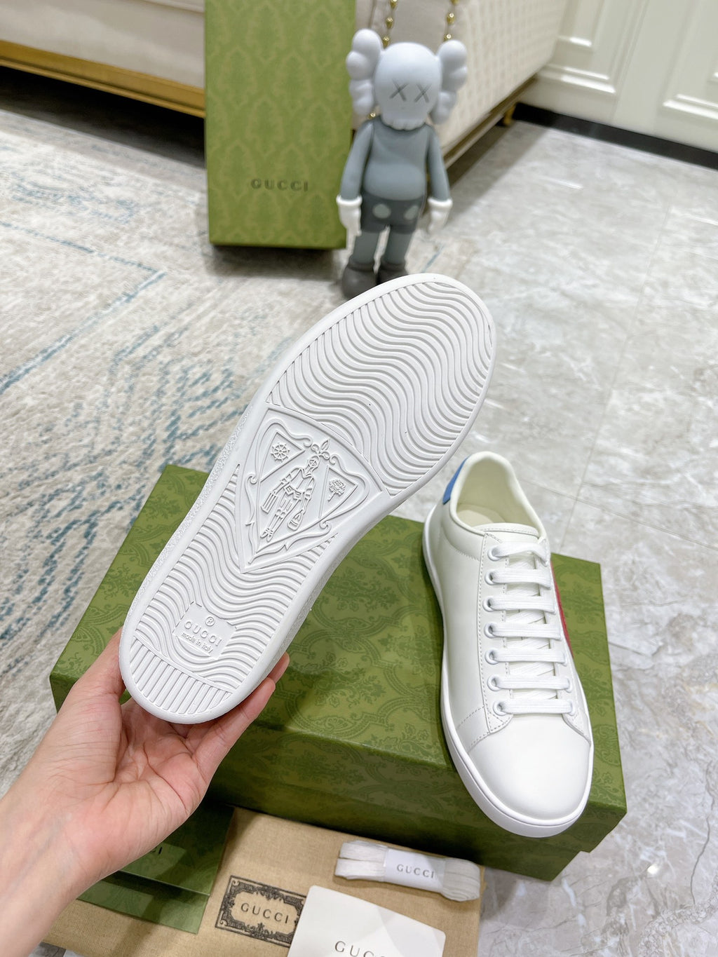 Z2Q105B209 Popular high-quality Shoes