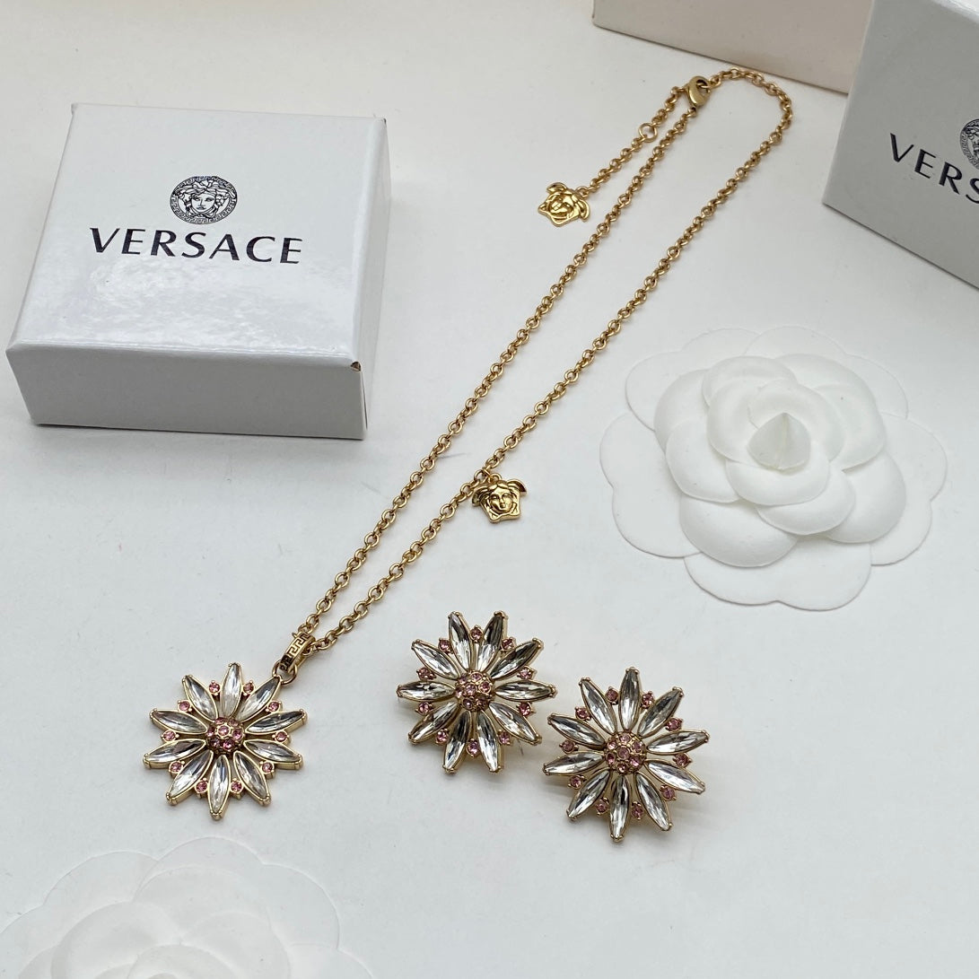 X1R75V68X Popular   Necklace