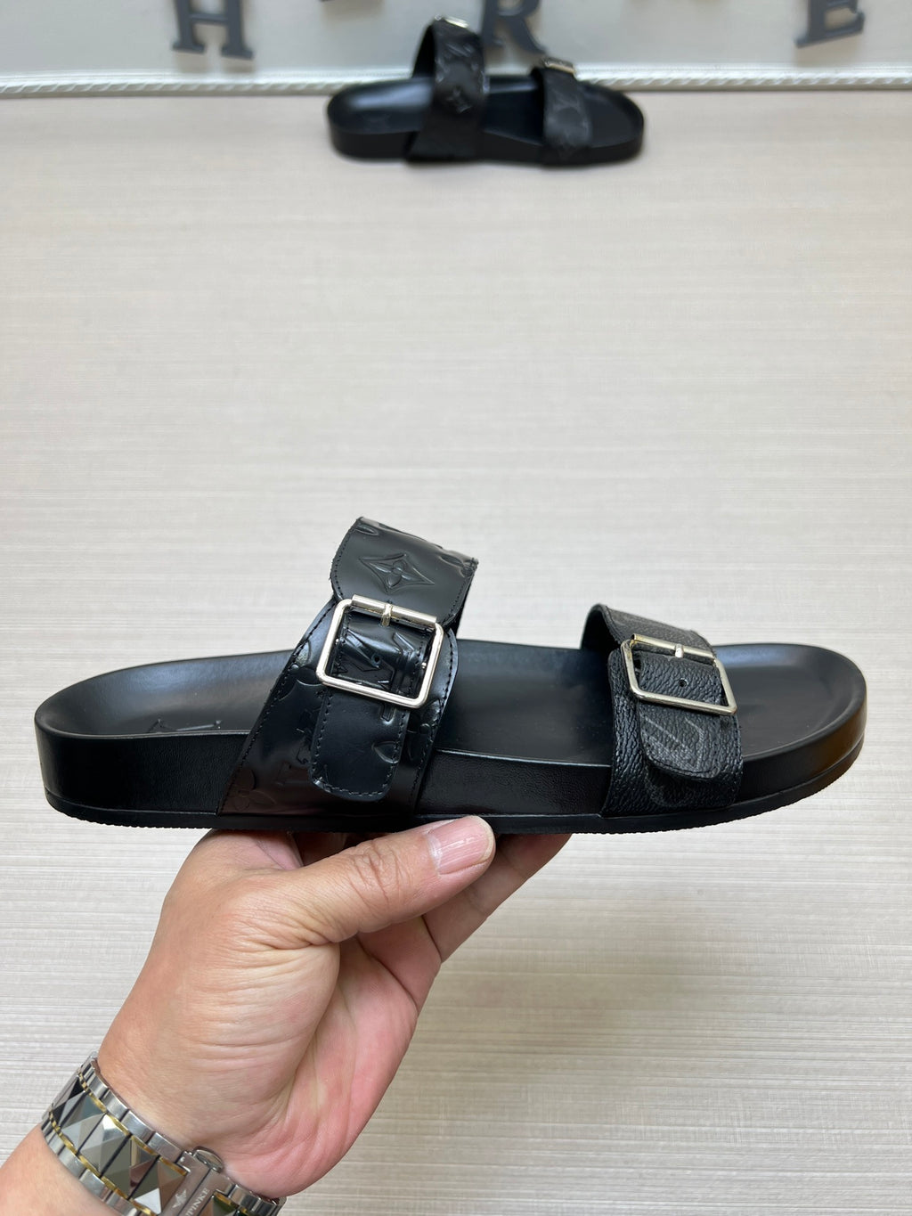 Z5ZE87 Popular slippers