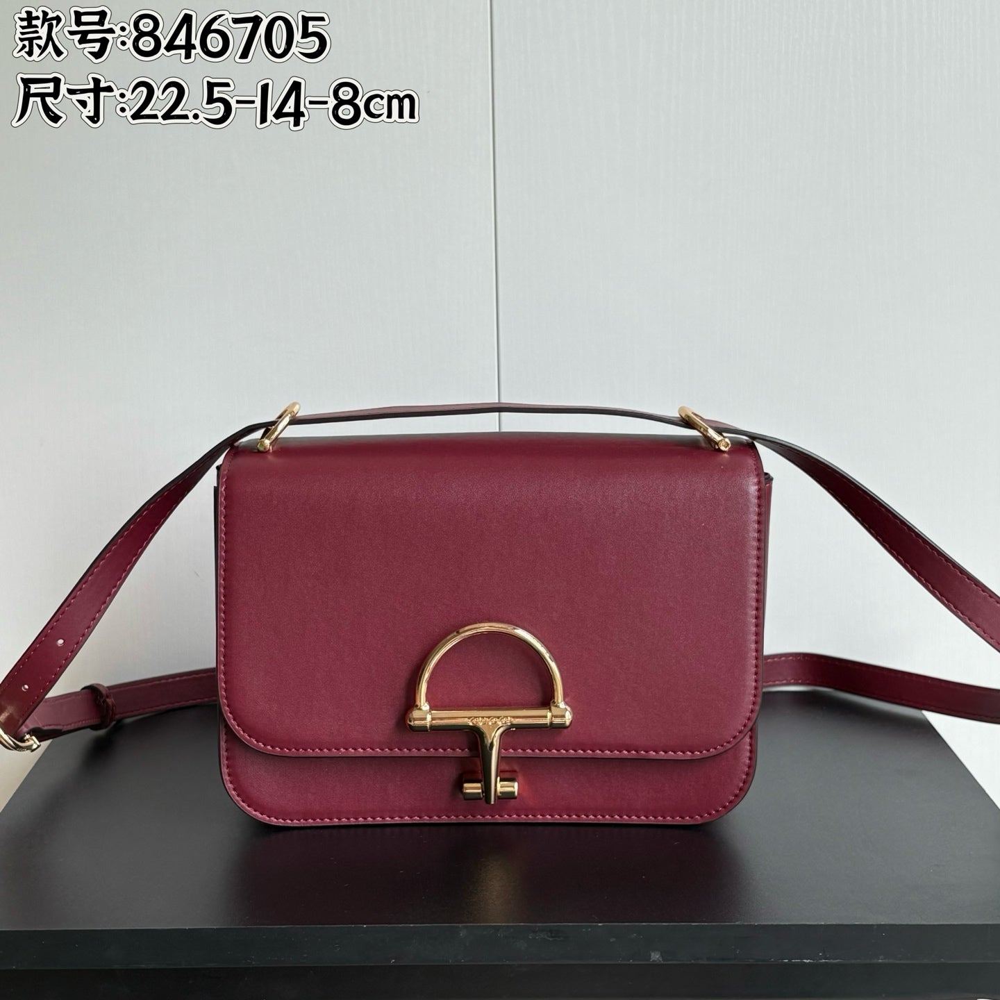 B1P36B110 Popular leather bag