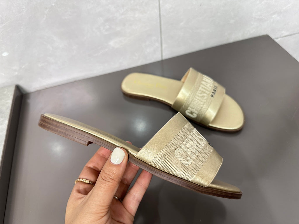 Z1ZD32 Popular slippers