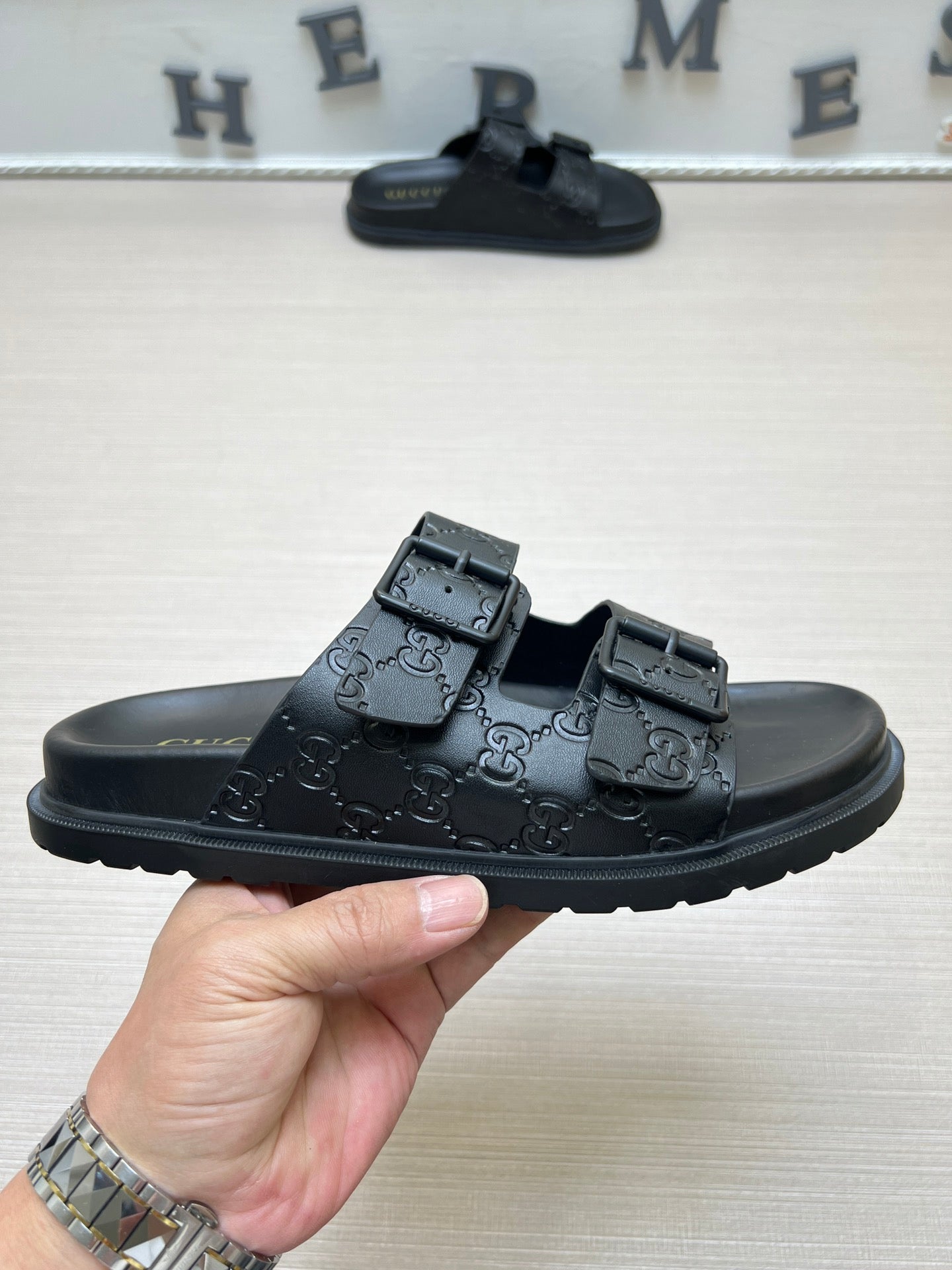 Z5ZB91 Popular slippers